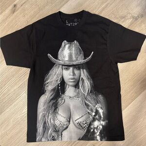 Beyonce 2023 Renaissance Official World Tour Concert T-Shirt Disco Cowboy Size L